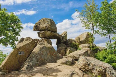 Bulharsko - megalit Buzovgrad